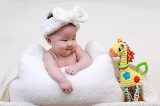 琼中宝宝几个月翻身