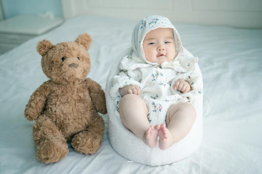 琼中宝宝多大可以喝纯牛奶